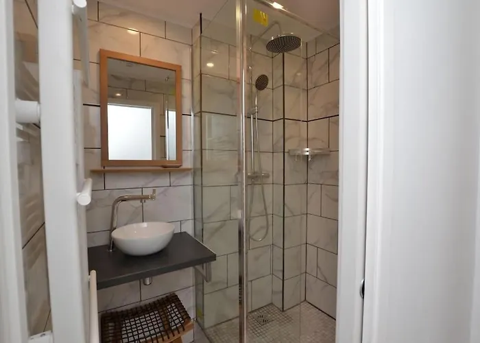 Marina Des Camarguaises - Vue Port - 6 Personnes - Climatisation - Wifi - Parking *