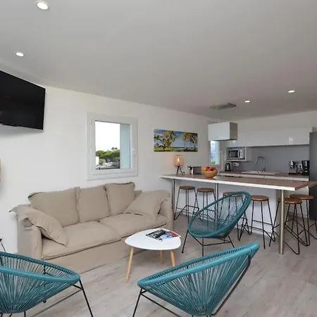 Appartement Marina Des Camarguaises - Vue Port - 6 Personnes - Climatisation - Wifi - Parking *