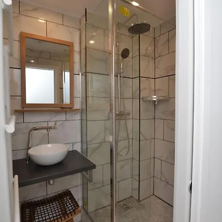 Marina Des Camarguaises - Vue Port - 6 Personnes - Climatisation - Wifi - Parking *