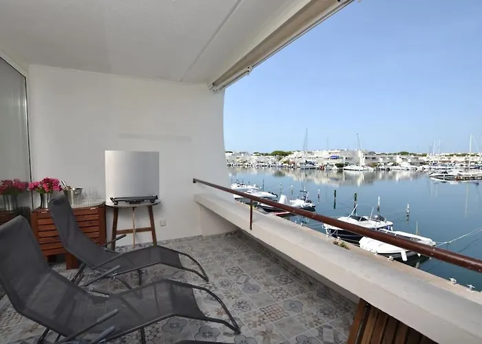 Marina Des Camarguaises - Vue Port - 6 Personnes - Climatisation - Wifi - Parking